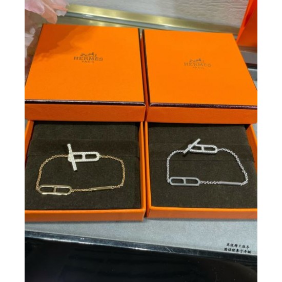 HERMES エルメス 海外よりお届け限定品 2024SS ブレスレット HERMES エルメス 海外よりお届け限定品 2024SS ブレスレット