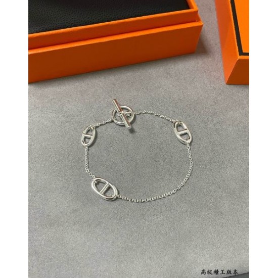 HERMES エルメス やっぱり欲しい即発送 2024SS ブレスレット HERMES エルメス やっぱり欲しい即発送 2024SS ブレスレット