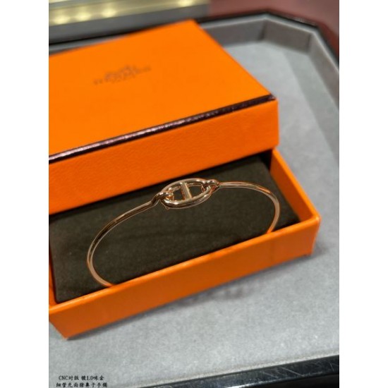 HERMES エルメス 国内発セール完売間近 2024SS ブレスレット