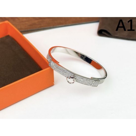 HERMES エルメス 最新作期間限定セール 2024SS ブレスレット HERMES エルメス 最新作期間限定セール 2024SS ブレスレット