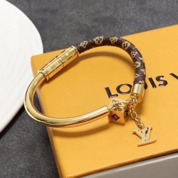 LOUIS VUITTON ルイヴィトン 輝く高級感満点 2024SS ブレスレット