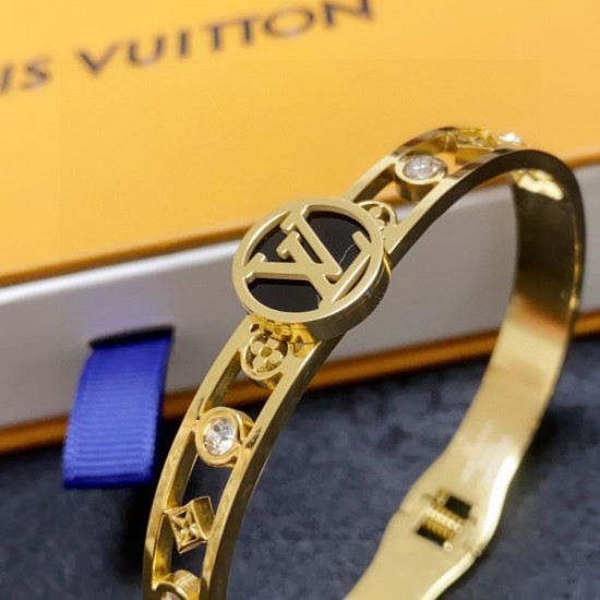 LOUIS VUITTON ルイヴィトン トップトレンド 2024SS ブレスレット LOUIS VUITTON ルイヴィトン トップトレンド 2024SS ブレスレット