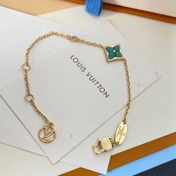 LOUIS VUITTON ルイヴィトン ブームは再熱中 2024SS ブレスレット