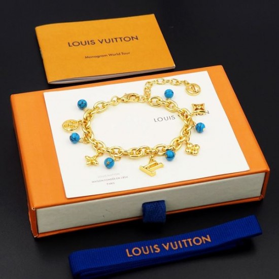 LOUIS VUITTON ルイヴィトン 最旬のスタイル 2024SS ブレスレット LOUIS VUITTON ルイヴィトン 最旬のスタイル 2024SS ブレスレット