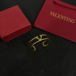 VALENTINO ヴァレンティノ 激安最強セール 2024SS ブレスレット