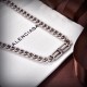BALENCIAGA バレンシアガ 夏の大人カジュアル 2024SS ネックレス BALENCIAGA バレンシアガ 夏の大人カジュアル 2024SS ネックレス