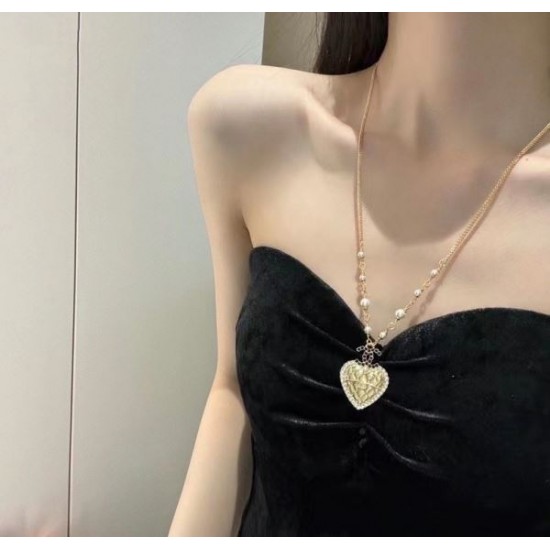 CHANEL シャネル 視線を集める今夏新作 2024SS ネックレス CHANEL シャネル 視線を集める今夏新作 2024SS ネックレス