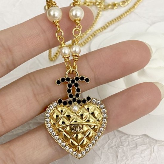 CHANEL シャネル 視線を集める今夏新作 2024SS ネックレス CHANEL シャネル 視線を集める今夏新作 2024SS ネックレス