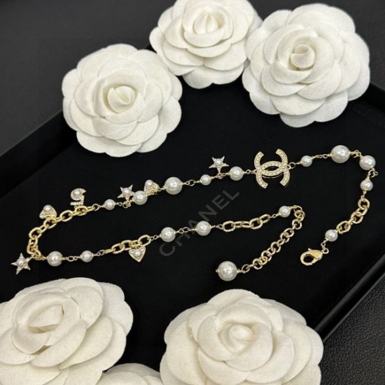 CHANEL シャネル 贈るべきのプレゼント 2024SS ネックレス CHANEL シャネル 贈るべきのプレゼント 2024SS ネックレス