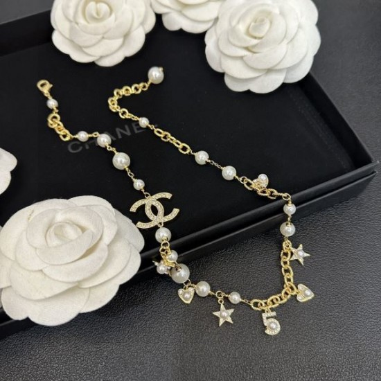 CHANEL シャネル 贈るべきのプレゼント 2024SS ネックレス CHANEL シャネル 贈るべきのプレゼント 2024SS ネックレス