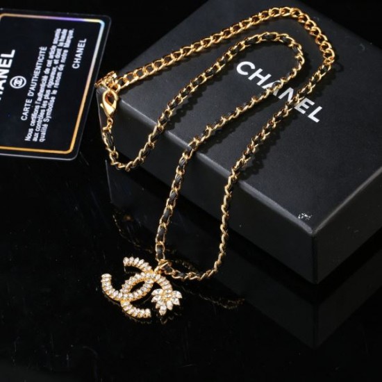CHANEL シャネル 大人の雰囲気たっぷり 2024SS ネックレス CHANEL シャネル 大人の雰囲気たっぷり 2024SS ネックレス