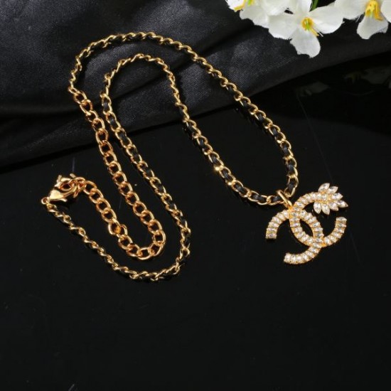 CHANEL シャネル 大人の雰囲気たっぷり 2024SS ネックレス CHANEL シャネル 大人の雰囲気たっぷり 2024SS ネックレス