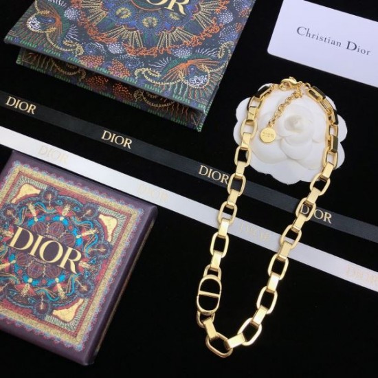 DIOR ディオール 飽きのこないデザイン 2024SS ネックレス DIOR ディオール 飽きのこないデザイン 2024SS ネックレス