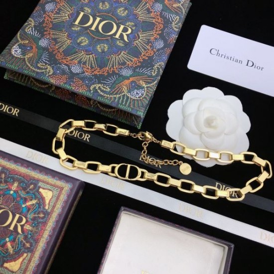 DIOR ディオール 飽きのこないデザイン 2024SS ネックレス DIOR ディオール 飽きのこないデザイン 2024SS ネックレス