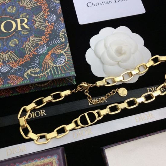 DIOR ディオール 飽きのこないデザイン 2024SS ネックレス DIOR ディオール 飽きのこないデザイン 2024SS ネックレス