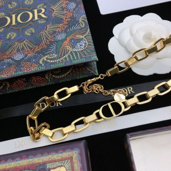 DIOR ディオール 飽きのこないデザイン 2024SS ネックレス DIOR ディオール 飽きのこないデザイン 2024SS ネックレス