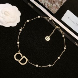 DIOR ディオール カジュアルめなコーデ 2024SS ネックレス