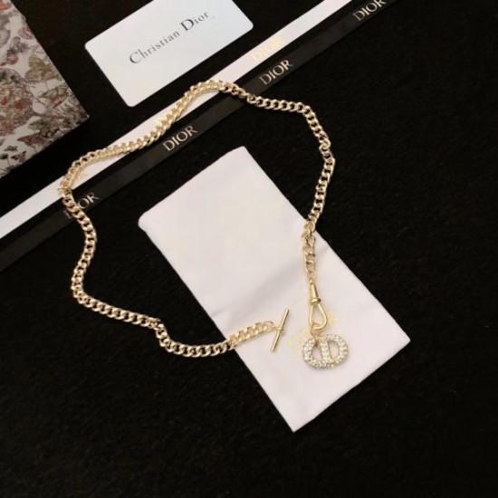 DIOR ディオール 洗練された魅力が光る 2024SS ネックレス DIOR ディオール 洗練された魅力が光る 2024SS ネックレス