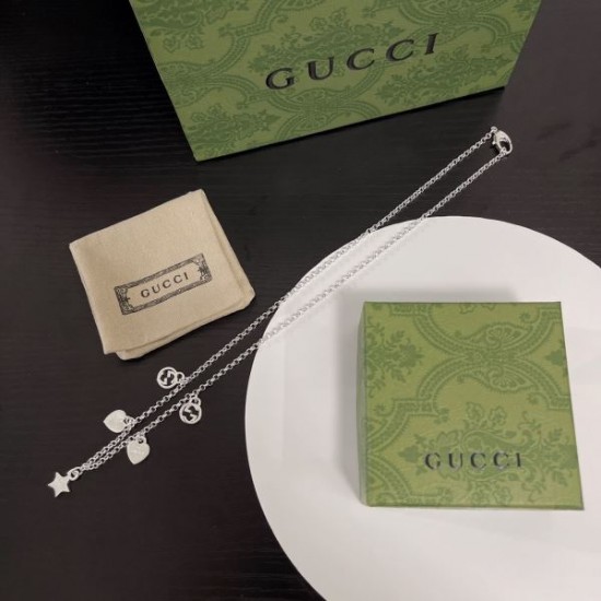 GUCCI グッチ 抜群な魅力的なアイテム 2024SS ネックレス GUCCI グッチ 抜群な魅力的なアイテム 2024SS ネックレス