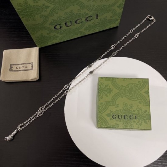 GUCCI グッチ 魅力の詰まったスタイル 2024SS ネックレス GUCCI グッチ 魅力の詰まったスタイル 2024SS ネックレス