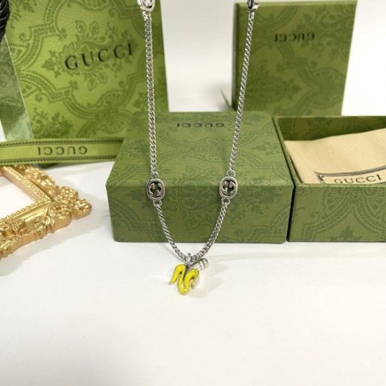 GUCCI グッチ 遊び心が溢れるアイテム 2024SS ネックレス GUCCI グッチ 遊び心が溢れるアイテム 2024SS ネックレス