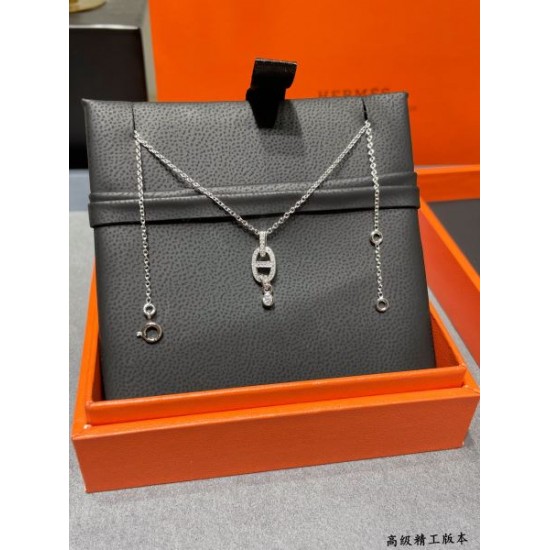 HERMES エルメス 続々とお目見える夏季新作 2024SS ネックレス HERMES エルメス 続々とお目見える夏季新作 2024SS ネックレス