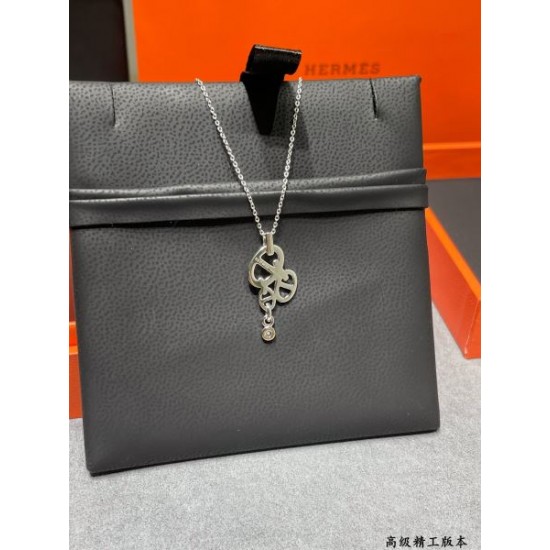 HERMES エルメス 今季爆発的な人気定番商品 2024SS ネックレス