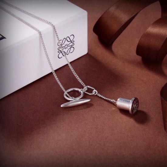 LOEWE ロエベ 1点限り!VIP顧客セール 2024SS ネックレス LOEWE ロエベ 1点限り!VIP顧客セール 2024SS ネックレス