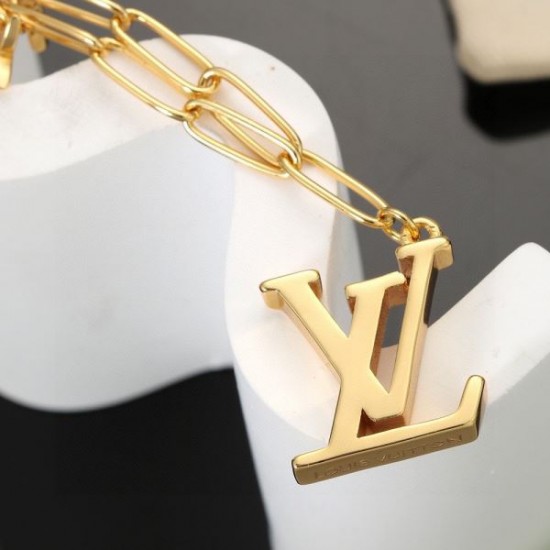 LOUIS VUITTON ルイヴィトン 春夏の新作登場 2024SS ネックレス LOUIS VUITTON ルイヴィトン 春夏の新作登場 2024SS ネックレス
