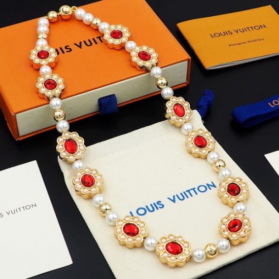LOUIS VUITTON ルイヴィトン トレンド感抜群 2024SS ネックレス LOUIS VUITTON ルイヴィトン トレンド感抜群 2024SS ネックレス