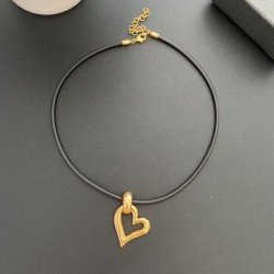 YSL イヴ サンローラン 新作売切れ続出 2024SS ネックレス
