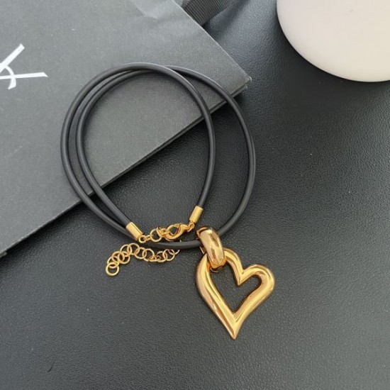 YSL イヴ サンローラン 新作売切れ続出 2024SS ネックレス YSL イヴ サンローラン 新作売切れ続出 2024SS ネックレス