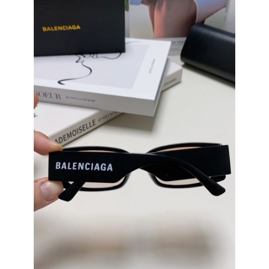 BALENCIAGA バレンシアガ 2024SS サングラス 気になるアイテム人気 BALENCIAGA バレンシアガ 2024SS サングラス 気になるアイテム人気