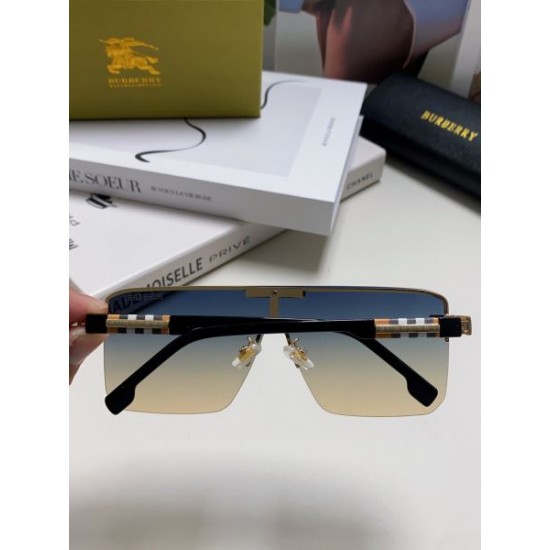 BURBERRY バーバリー 2024SS サングラス 夏に絶対使える限定的 BURBERRY バーバリー 2024SS サングラス 夏に絶対使える限定的