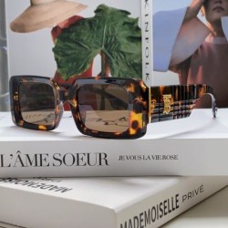 BURBERRY バーバリー 2024SS サングラス 夏の暑い日にも快適に 