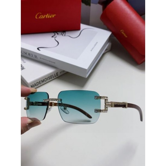 CARTIER カルティエ 2024SS サングラス 主役になる個性的なアイテム CARTIER カルティエ 2024SS サングラス 主役になる個性的なアイテム