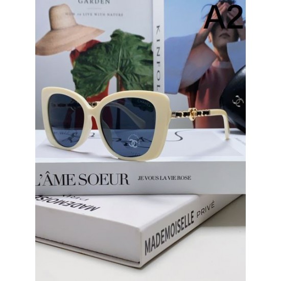 CHANEL シャネル 2024SS サングラス トップスからチラ見える安心 CHANEL シャネル 2024SS サングラス トップスからチラ見える安心