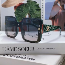 CHANEL シャネル 2024SS サングラス 当たり前に取り入れる今夏新作