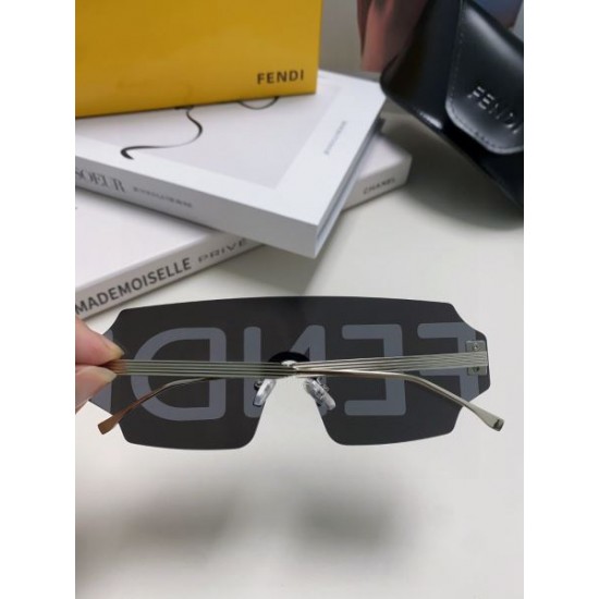 FENDI フェンデイ 2024SS サングラス 期間限定、お得に買うべき FENDI フェンデイ 2024SS サングラス 期間限定、お得に買うべき
