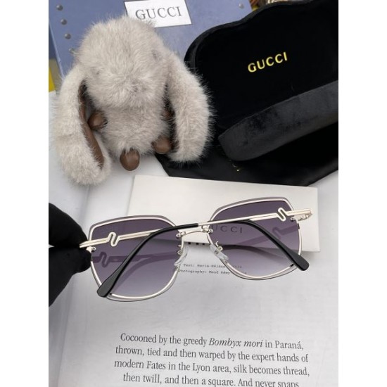 GUCCI グッチ 2024SS サングラス 夏の最旬スタイルを楽しい GUCCI グッチ 2024SS サングラス 夏の最旬スタイルを楽しい