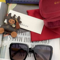 GUCCI グッチ 2024SS サングラス 新作エレガントに着こなす