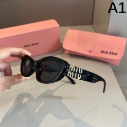 MIU MIU ミュウミュウ 2024SS サングラス 夏気分を盛り上げる