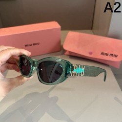 MIU MIU ミュウミュウ 2024SS サングラス 夏気分を盛り上げる