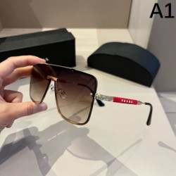 PRADA プラダ 2024SS サングラス とっても夏らしいアイテム