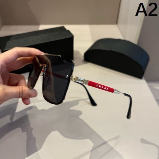 PRADA プラダ 2024SS サングラス とっても夏らしいアイテム PRADA プラダ 2024SS サングラス とっても夏らしいアイテム