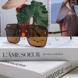 RAYBAN レイバン 2024SS サングラス 上品なカジュアルコーデに