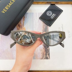 VERSACE ヴェルサーチェ 2024SS サングラス 今季のベスト新作