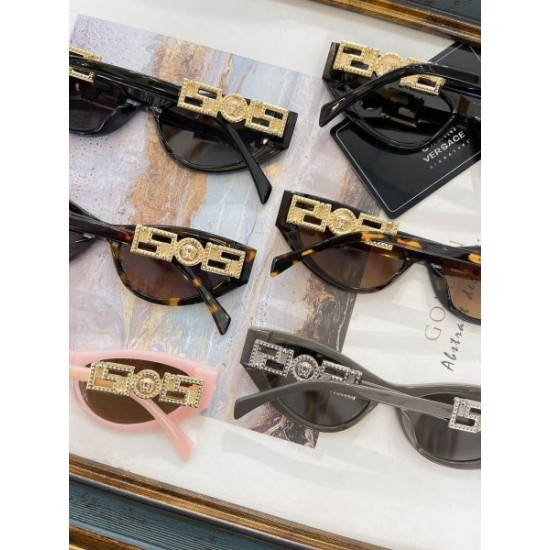 VERSACE ヴェルサーチェ 2024SS サングラス 今季のベスト新作 VERSACE ヴェルサーチェ 2024SS サングラス 今季のベスト新作