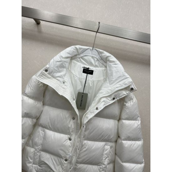 BALENCIAGA バレンシアガ メンズ用 ダウンジャケット 2024FW 海外限定新作 BALENCIAGA バレンシアガ メンズ用 ダウンジャケット 2024FW 海外限定新作