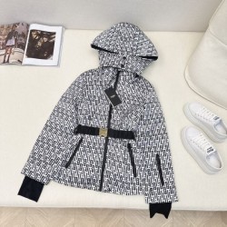 FENDI フェンデイ レディース 用ダウンジャケット 2024FW お気に入りの上品 